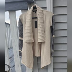 Romeo + Juliet Couture Sweater